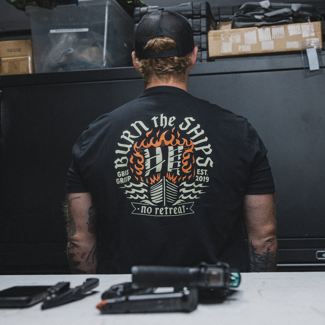 Campfire Cooking In Another World With My Absurd Skill - Camiseta casual tática de treinamento militar